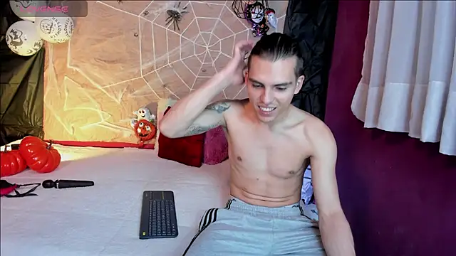  Tattoo Couple online show from October 2025 12:46:01 PM