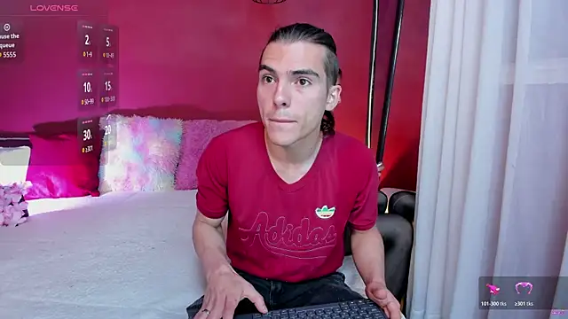  Tattoo Couple online show from April 2026 02:02:01 PM