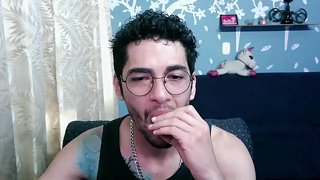 ponzothc online show from October 2025 09:16:02 PM