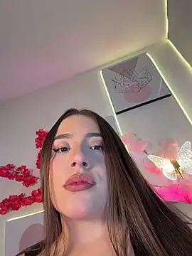 Linaa morris online show from May 2026 09:48:01 AM