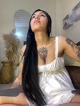 Snapshot of Sweetie_Arianna chatting on March 2025 05:40:01 AM Sweetie Arianna online show from March 2025 05:40:01 AM