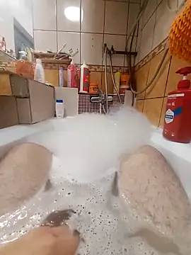 Snapshot of Yolinga205 chatting on January 2025 07:35:02 AM Yolinga205 online show from January 2025 07:35:02 AM