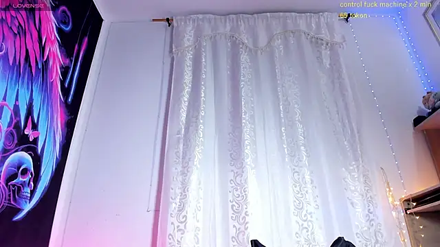 daarklover online show from February 2026 01:13:01 AM