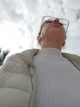 blondyruby online show from March 2026 12:32:02 PM