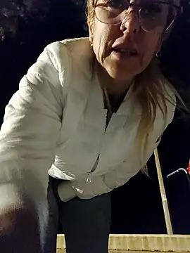 blondyruby online show from January 2026 06:48:02 PM