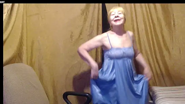 Snapshot of _Estelitta_5 chatting on December 2025 12:15:02 PM Estelitta 5 online show from December 2025 12:15:02 PM