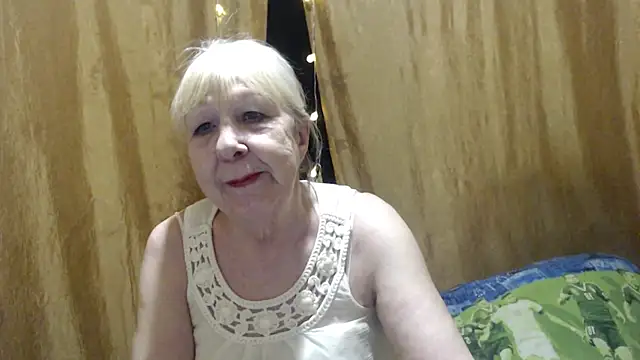 Snapshot of _Estelitta_5 chatting on January 2025 06:55:02 PM  Estelitta 5 online show from January 2025 06:55:02 PM