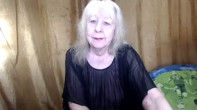 Snapshot of _Estelitta_5 chatting on February 2025 06:35:01 AM  Estelitta 5 online show from February 2025 06:35:01 AM
