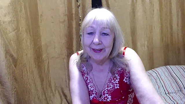 Snapshot of _Estelitta_5 chatting on February 2025 01:33:01 PM  Estelitta 5 online show from February 2025 01:33:01 PM