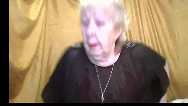 Snapshot of _Estelitta_5 chatting on February 2026 10:22:02 AM Estelitta 5 online show from February 2026 10:22:02 AM