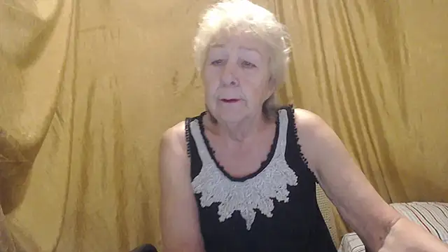 Snapshot of _Estelitta_5 chatting on February 2026 08:52:01 AM Estelitta 5 online show from February 2026 08:52:01 AM