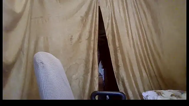 Snapshot of _Estelitta_5 chatting on March 2026 09:16:01 AM Estelitta 5 online show from March 2026 09:16:01 AM