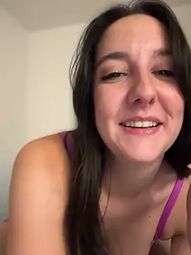 Snapshot of _Juliette chatting on October 2025 08:13:02 PM Juliette online show from October 2025 08:13:02 PM