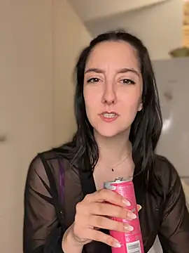  Juliette online show from March 2026 07:49:01 PM