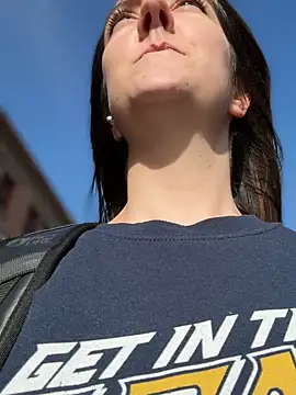  Juliette online show from December 2025 12:42:02 PM