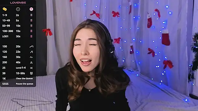 ashleyro1 online show from January 2026 01:18:02 PM