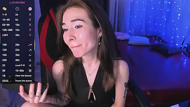 ashleyro1 online show from February 2026 01:43:02 PM