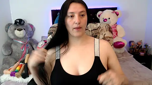 Lorenahot 06 online show from November 2025 07:14:01 PM