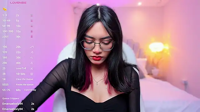 AzuraKindong online show from March 2026 07:26:01 PM