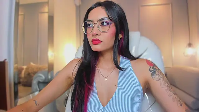 AzuraKindong online show from February 2026 07:23:01 PM