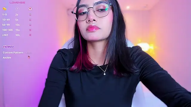 AzuraKindong online show from March 2026 07:16:01 PM