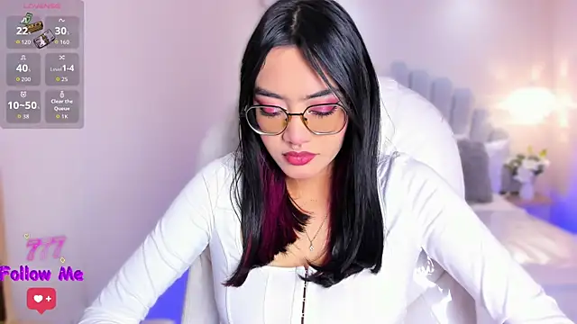 AzuraKindong online show from July 2026 07:25:01 PM