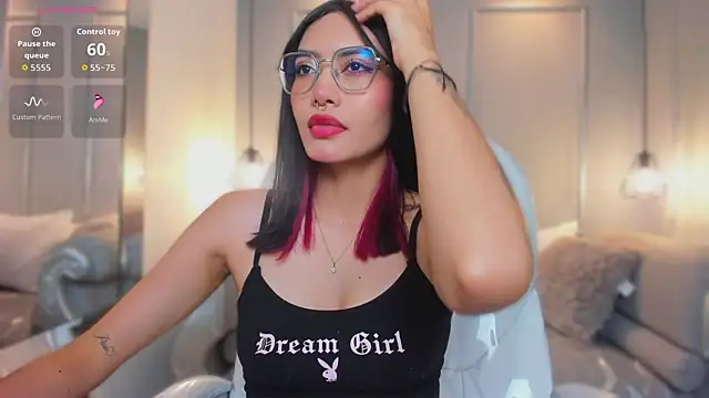 AzuraKindong online show from March 2026 07:21:02 PM