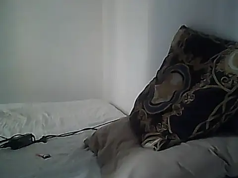 Skater29xx2 online show from September 2025 04:57:01 PM