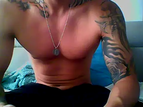 Skater29xx2 online show from February 2025 06:04:02 PM