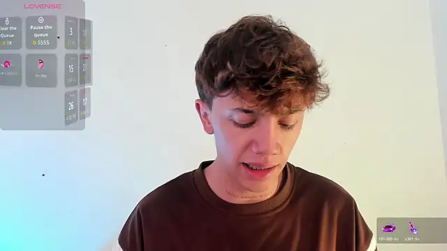 Snapshot of Tomy_Rox chatting on November 2025 08:24:01 PM Tomy Rox online show from November 2025 08:24:01 PM