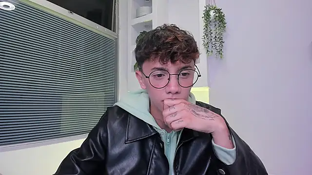 Tomy Rox online show from March 2026 03:30:02 AM