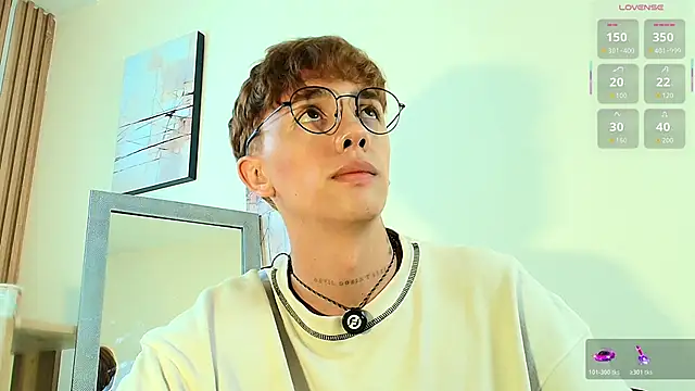 Tomy Rox online show from April 2026 08:46:02 PM