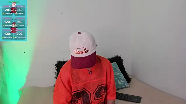 Snapshot of Tomy_Rox chatting on December 2025 07:52:02 PM Tomy Rox online show from December 2025 07:52:02 PM