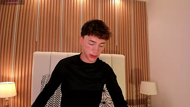 Tomy Rox online show from February 2026 05:43:02 PM