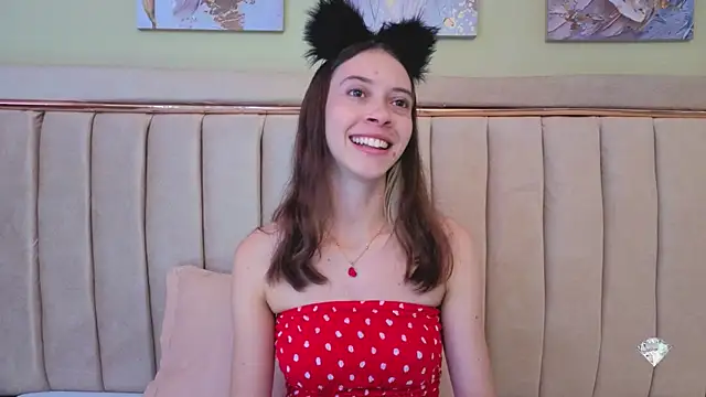 sophiia grey 1 online show from October 2025 08:38:01 PM