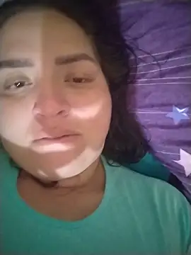 bonnyy26 online show from May 2026 05:40:01 AM