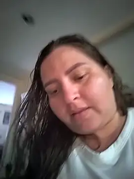 bonnyy26 online show from April 2026 05:43:01 PM