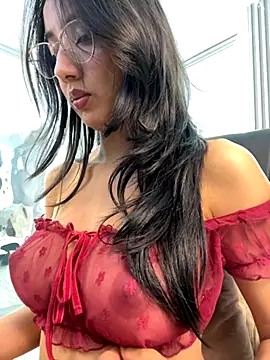 AnyaFloyd69 online show from November 2025 09:04:01 PM