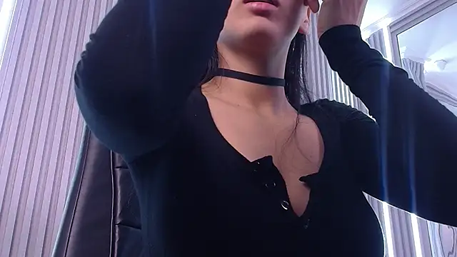 AnyaFloyd69 online show from September 2025 07:57:02 PM