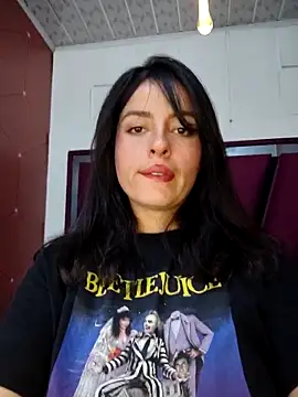 Kittyhofmann online show from September 2025 11:54:02 AM