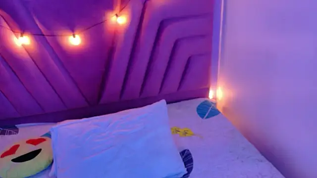 cattaleeyaa online show from January 2026 01:18:01 PM