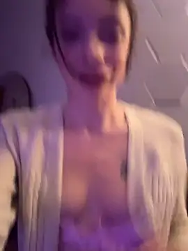 greedybratt online show from March 2026 07:13:01 AM