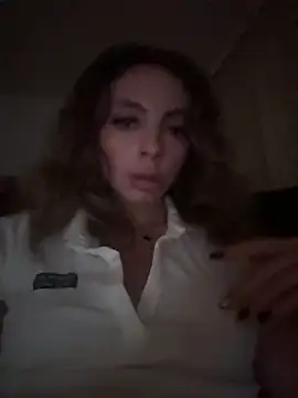 Snapshot of greedybratt chatting on September 2025 06:39:02 AM greedybratt online show from September 2025 06:39:02 AM