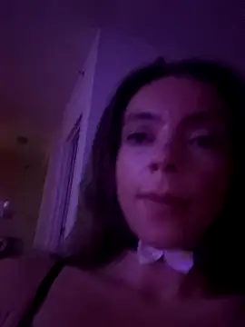 Snapshot of greedybratt chatting on November 2025 07:56:01 AM greedybratt online show from November 2025 07:56:01 AM