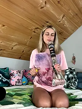 DanaeJustine online show from September 2025 03:40:02 PM