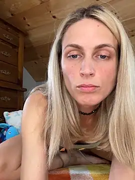 DanaeJustine online show from October 2025 04:08:02 PM