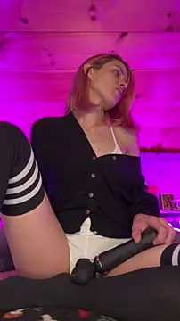 DanaeJustine online show from February 2026 05:31:02 PM