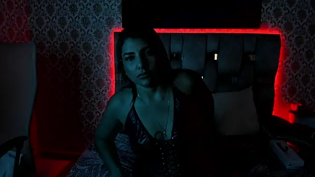 Snapshot of pervert_milf04 chatting on January 2025 12:55:01 AM pervert milf04 online show from January 2025 12:55:01 AM