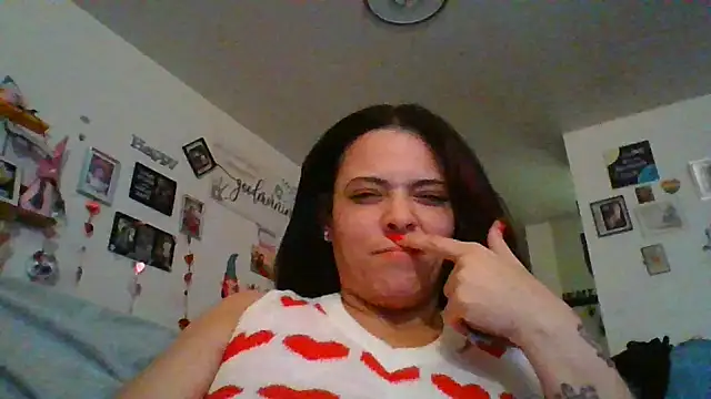 Snapshot of ExoticVibes69 chatting on February 2026 05:29:02 AM ExoticVibes69 online show from February 2026 05:29:02 AM