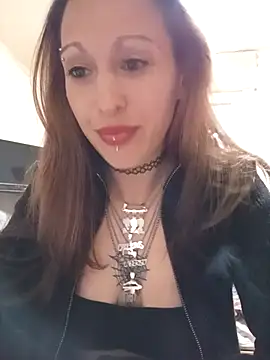 Snapshot of Zorrita_Fox chatting on October 2025 01:15:01 AM Zorrita Fox online show from October 2025 01:15:01 AM